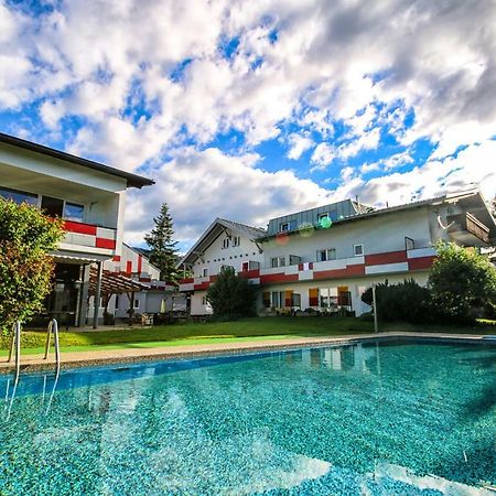 Jugendhotel Egger - Youth Hostel Landskron Zewnętrze zdjęcie
