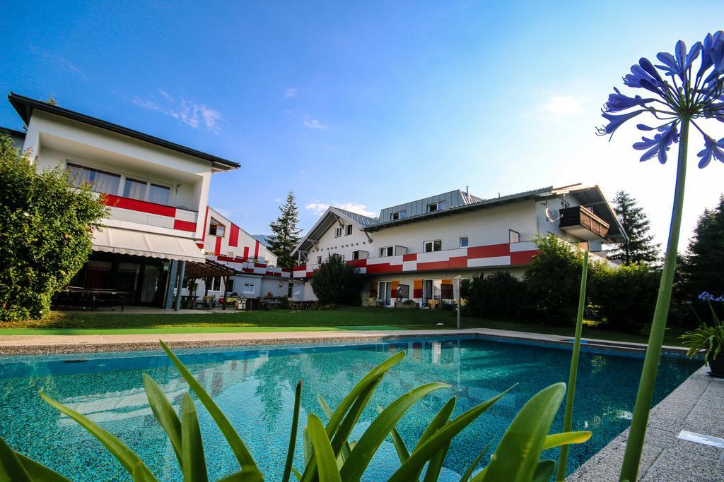 Jugendhotel Egger - Youth Hostel Landskron Zewnętrze zdjęcie