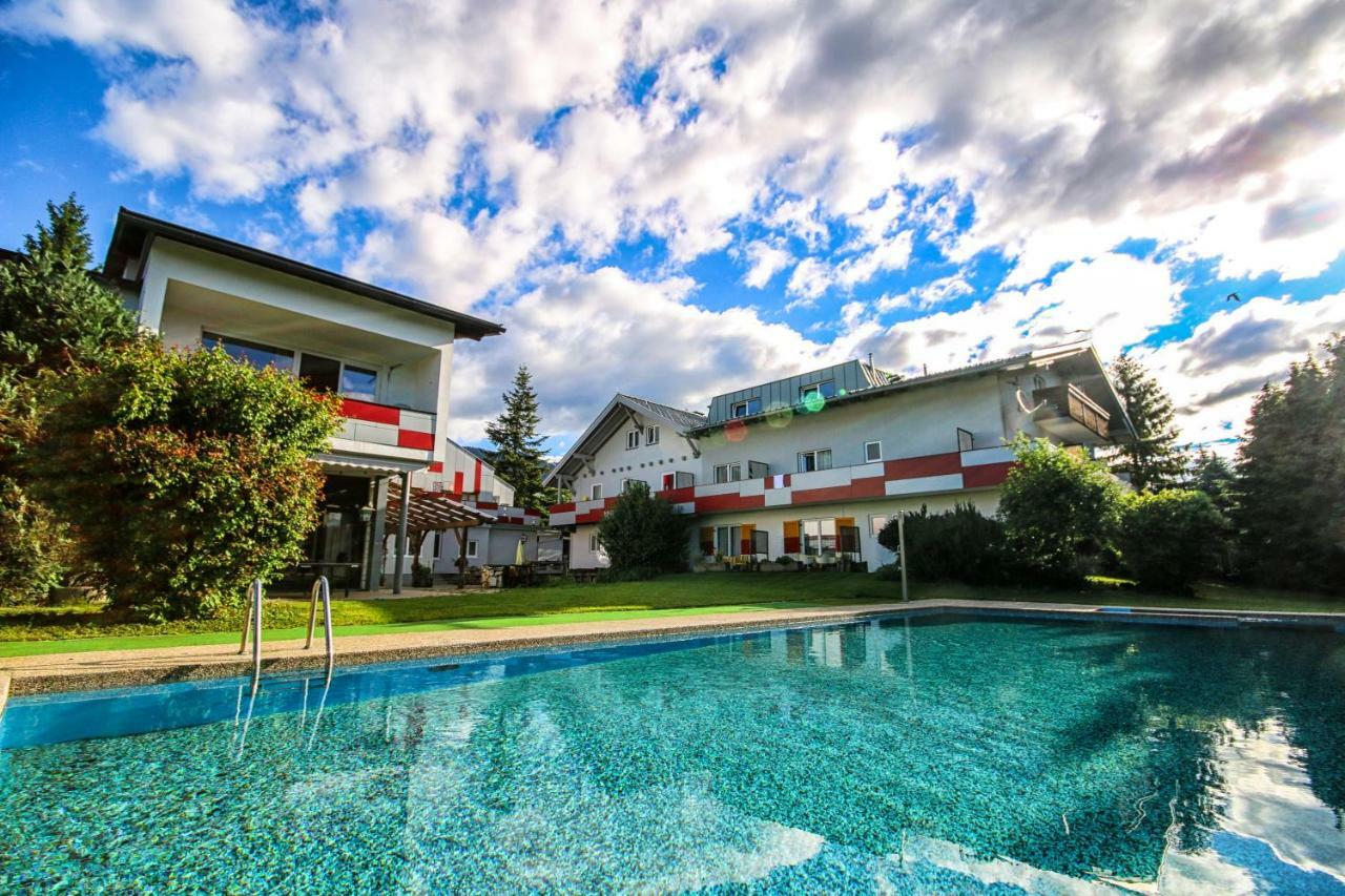 Jugendhotel Egger - Youth Hostel Landskron Zewnętrze zdjęcie